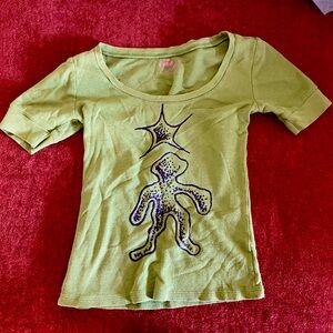 t shirt w hand drawn art (not by me)